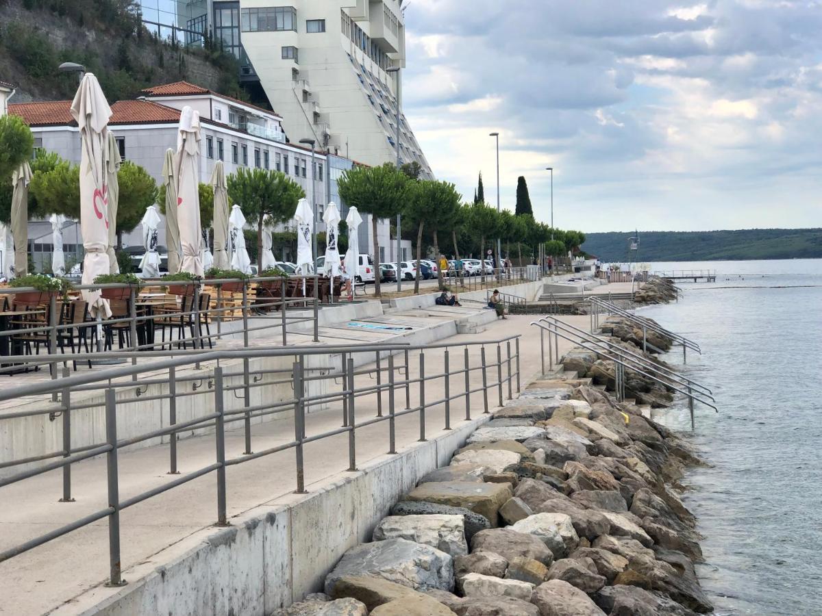 Apartment Modrin Piran Exteriör bild
